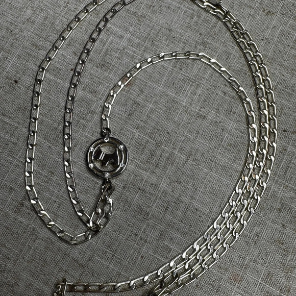 Vintage Agatha Paris Silver Chain with Signature Westie Charm - Picture 1 of 6